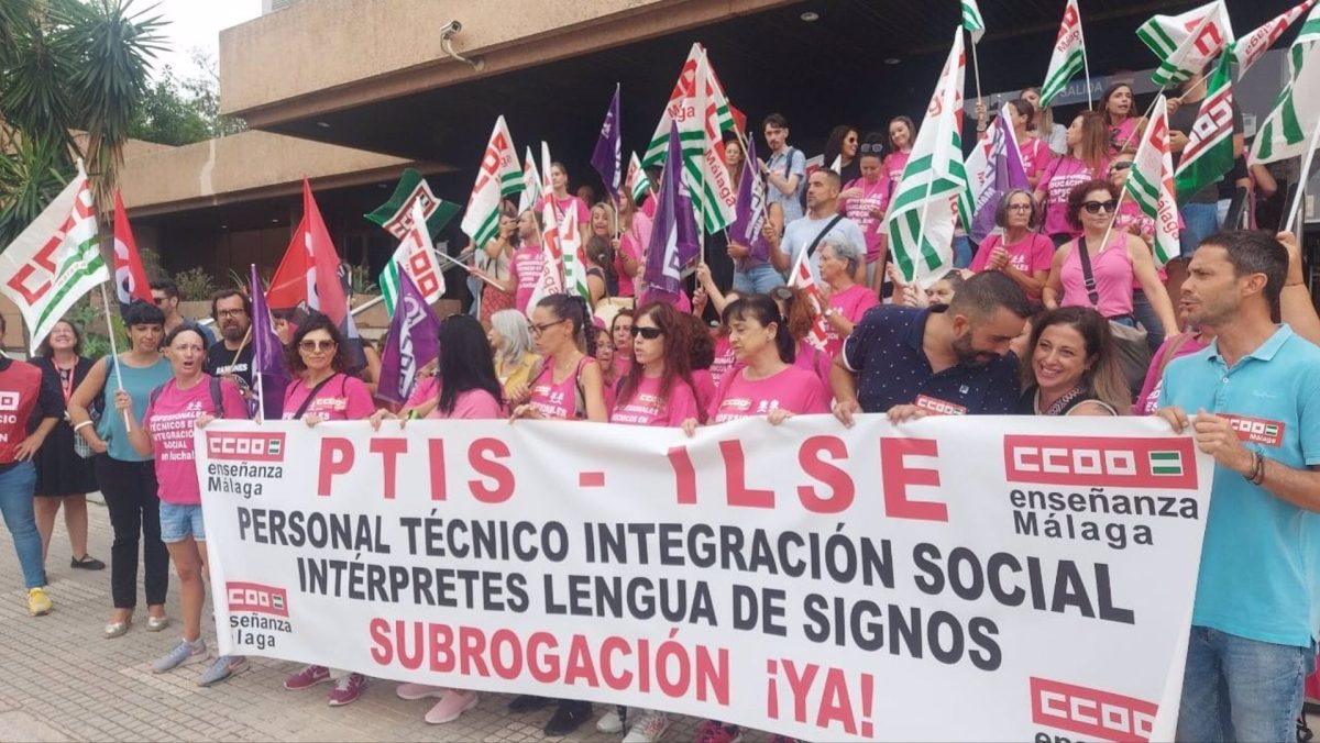 Concentración ante la delegación de Educación. / Europa Press