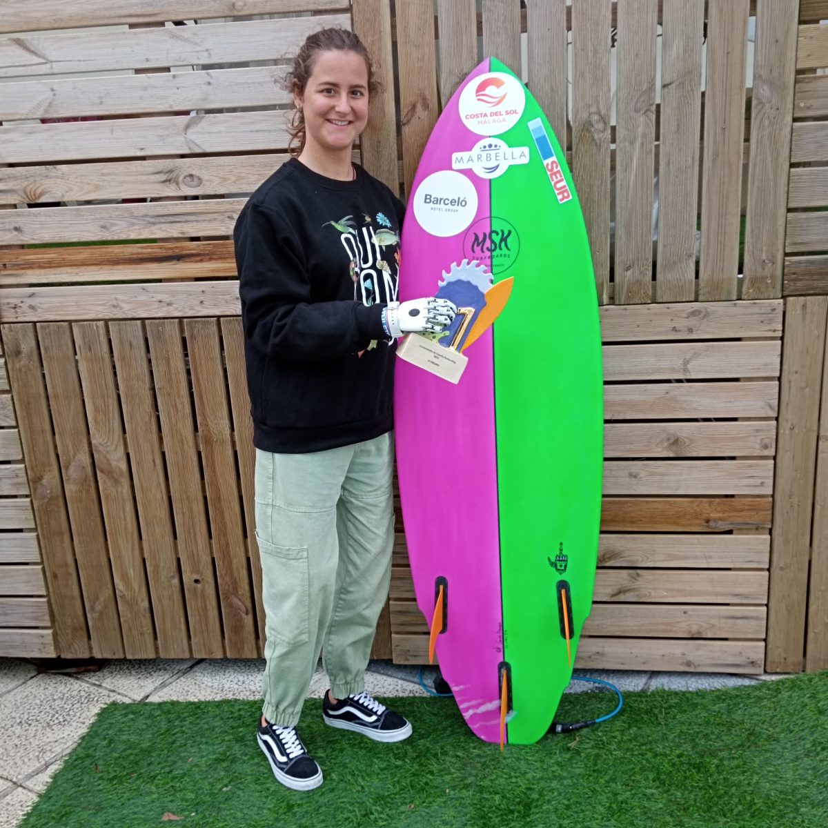 Sarah Almagro se vuelve a proclamar campeona absoluta con la mejor ola y puntuación - 1698512792259 Sarah Almagro se vuelve a proclamar campeona absoluta con la mejor ola y puntuación - 1698512792259
