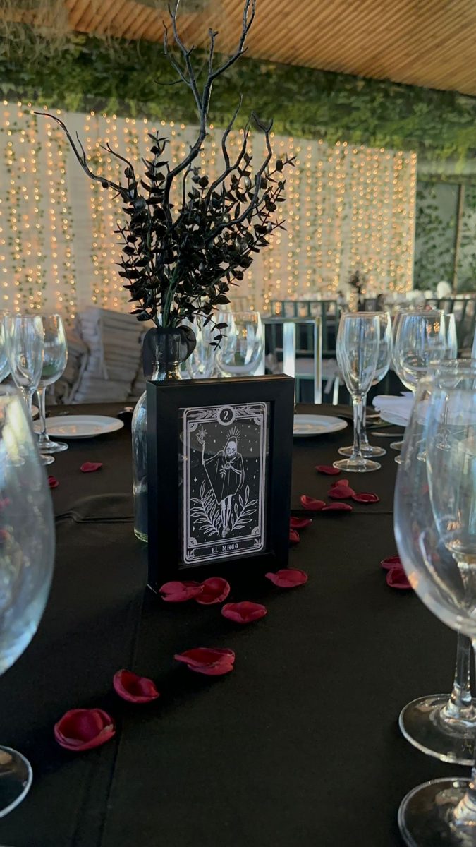 El ‘sí, quiero’ más terrorífico: así ha sido esta boda rodeada de ouijas, calaveras y telarañas - 17654d4b e4d1 4517 a981 c9848a5da27f El ‘sí, quiero’ más terrorífico: así ha sido esta boda rodeada de ouijas, calaveras y telarañas - 17654d4b e4d1 4517 a981 c9848a5da27f