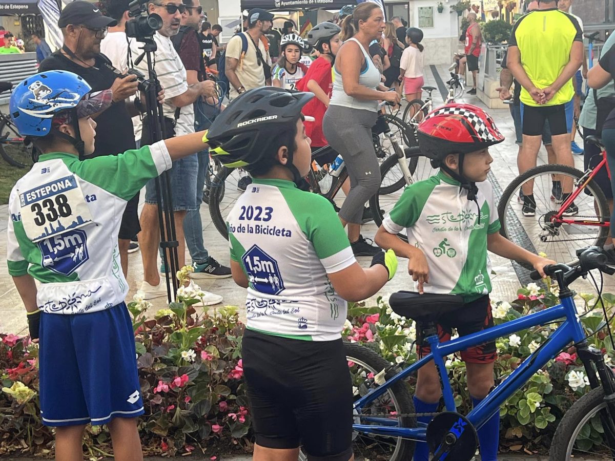 Estepona se vuelca 'pedaleando' con Mario, el pequeño 'guerrero' de cinco años con parálisis cerebral - 387737671 843656004431690 2638404487636472778 n Estepona se vuelca 'pedaleando' con Mario, el pequeño 'guerrero' de cinco años con parálisis cerebral - 387737671 843656004431690 2638404487636472778 n