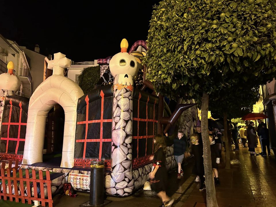 El día más terrorífico de la Costa del Sol: Así se ha vivido Halloween en los distintos municipios - 397400277 860945572702733 2112447010476161858 n El día más terrorífico de la Costa del Sol: Así se ha vivido Halloween en los distintos municipios - 397400277 860945572702733 2112447010476161858 n