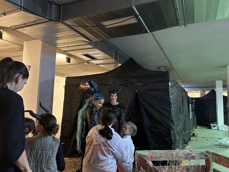 El día más terrorífico de la Costa del Sol: Así se ha vivido Halloween en los distintos municipios - 397876792 860945749369382 2034147744854258503 n El día más terrorífico de la Costa del Sol: Así se ha vivido Halloween en los distintos municipios - 397876792 860945749369382 2034147744854258503 n