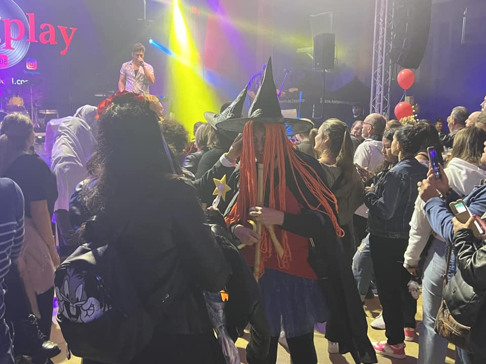 El día más terrorífico de la Costa del Sol: Así se ha vivido Halloween en los distintos municipios - 398625830 860979082699382 1545796508152299758 n El día más terrorífico de la Costa del Sol: Así se ha vivido Halloween en los distintos municipios - 398625830 860979082699382 1545796508152299758 n