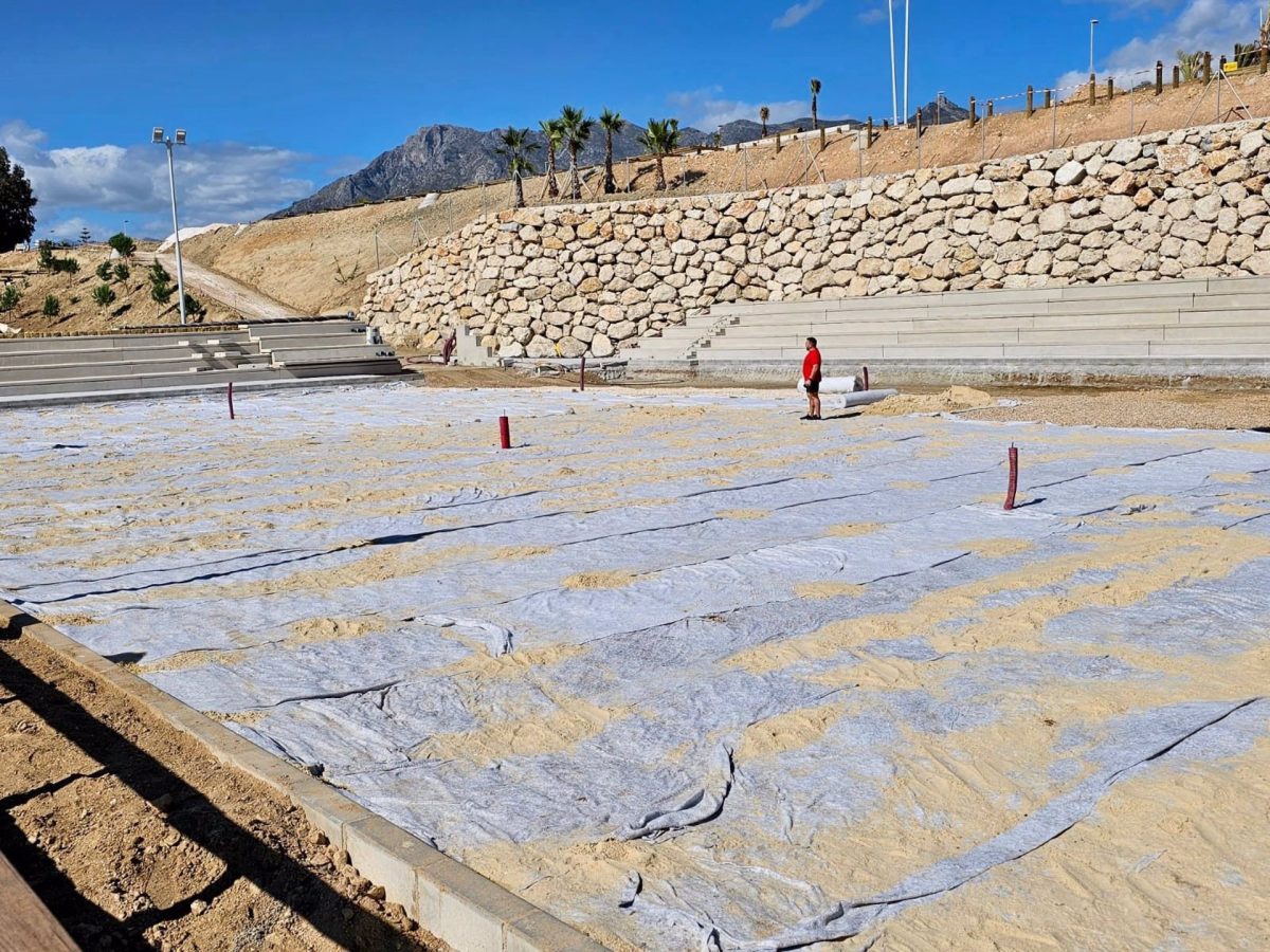 Avanzan las obras del Parque del Mediterráneo de Marbella con las pistas de fútbol, vóley y balonmano playa - Obras Marbella Avanzan las obras del Parque del Mediterráneo de Marbella con las pistas de fútbol, vóley y balonmano playa - Obras Marbella