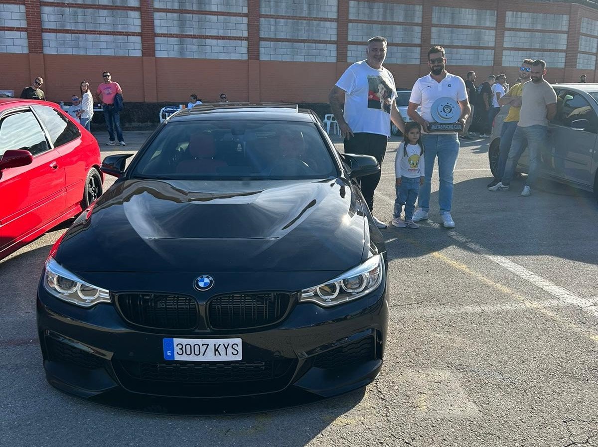 Un vecino de Estepona gana el primer premio en una concentración benéfica de coches en Algeciras - Juanma Coche Estepona recorte 2 Un vecino de Estepona gana el primer premio en una concentración benéfica de coches en Algeciras - Juanma Coche Estepona recorte 2