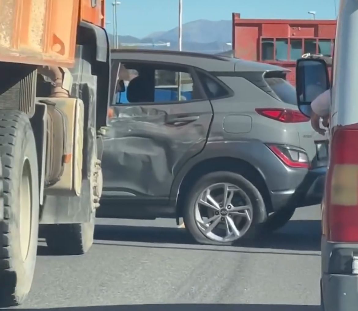 Un camión golpea a un coche en la A-7 a la altura de Guadalmina - accidente a7 msq Un camión golpea a un coche en la A-7 a la altura de Guadalmina - accidente a7 msq