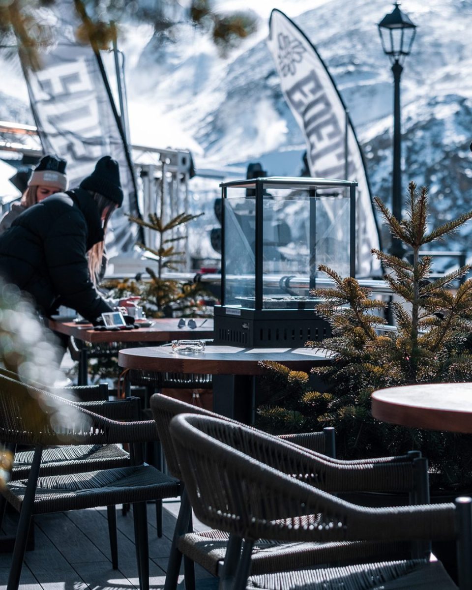 De Estepona a Sierra Nevada: BESO se pasa al frío e inaugura su primer pop-up rodeado de nieve - besosierra De Estepona a Sierra Nevada: BESO se pasa al frío e inaugura su primer pop-up rodeado de nieve - besosierra