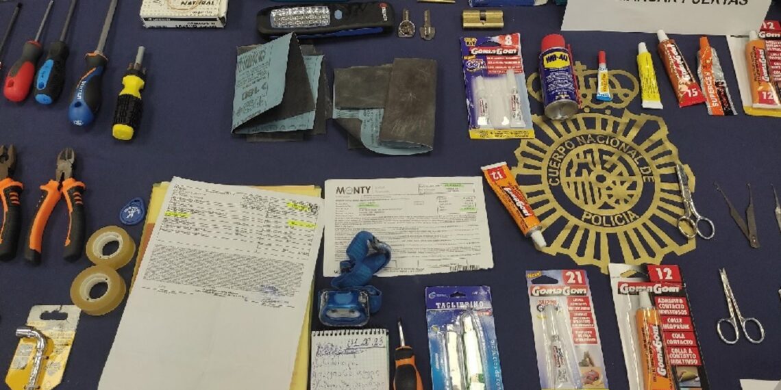 Tres detenidos en Benalmádena por 'vaciar' 18 inmuebles en Málaga con la técnica de la 'siembra' - fotonoticia 20231109141655 1920 1140x570 1 Tres detenidos en Benalmádena por 'vaciar' 18 inmuebles en Málaga con la técnica de la 'siembra' - fotonoticia 20231109141655 1920 1140x570 1