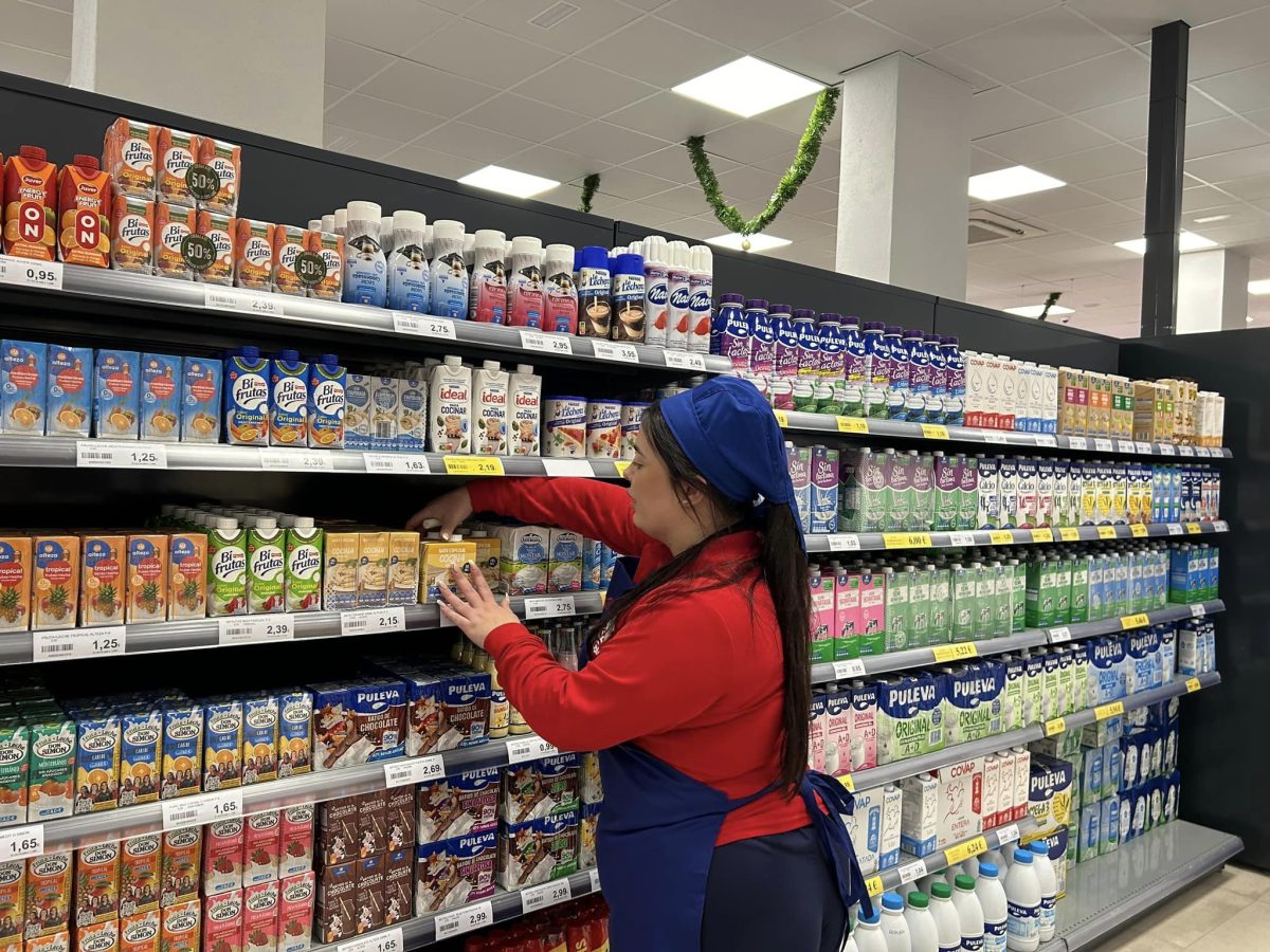 Ruiz Galán, la cadena de supermercados más prestigiosa del Campo de Gibraltar llega a Estepona - 407116572 885160693614554 1459593689909300774 n Ruiz Galán, la cadena de supermercados más prestigiosa del Campo de Gibraltar llega a Estepona - 407116572 885160693614554 1459593689909300774 n