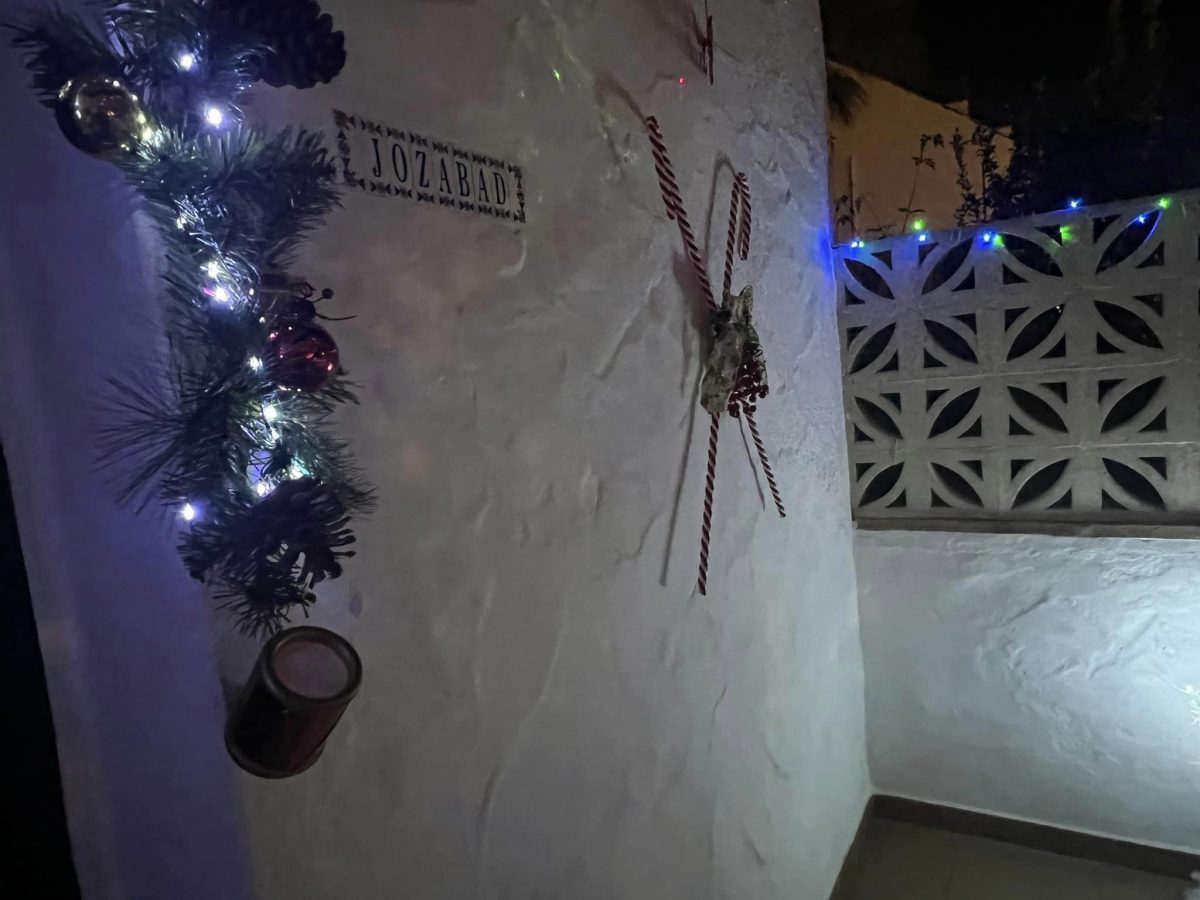 Un belén en una televisión y mucho 'arte' reciclado, primer premio del Concurso de Fachadas en Estepona - 414720582 901571208640169 6710627630850070041 n Un belén en una televisión y mucho 'arte' reciclado, primer premio del Concurso de Fachadas en Estepona - 414720582 901571208640169 6710627630850070041 n