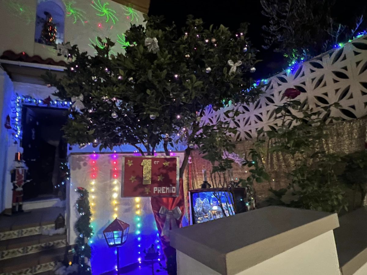 Un belén en una televisión y mucho 'arte' reciclado, primer premio del Concurso de Fachadas en Estepona - 414723526 901571085306848 1333911443598555690 n Un belén en una televisión y mucho 'arte' reciclado, primer premio del Concurso de Fachadas en Estepona - 414723526 901571085306848 1333911443598555690 n