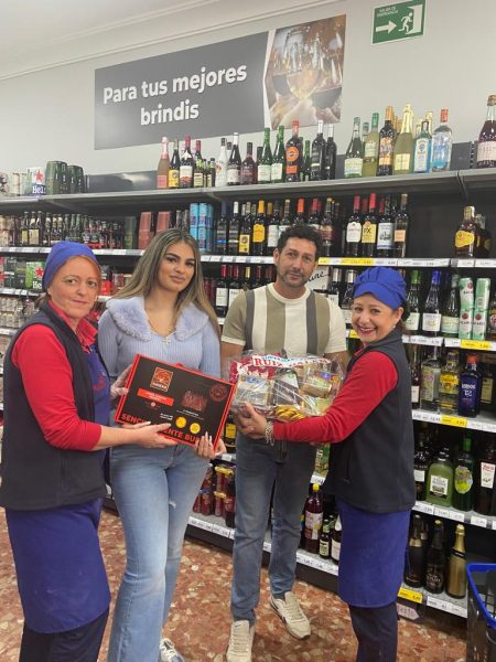 Conoce a los ganadores de las súper cestas de Supermercados Ruiz Galán - 414850059 761611912676232 6855593719507132667 n 450x600 1 Conoce a los ganadores de las súper cestas de Supermercados Ruiz Galán - 414850059 761611912676232 6855593719507132667 n 450x600 1