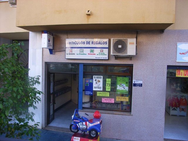 Benalmádena se lleva el Gordo gracias al 88.008 - 50425 foto 1 Benalmádena se lleva el Gordo gracias al 88.008 - 50425 foto 1