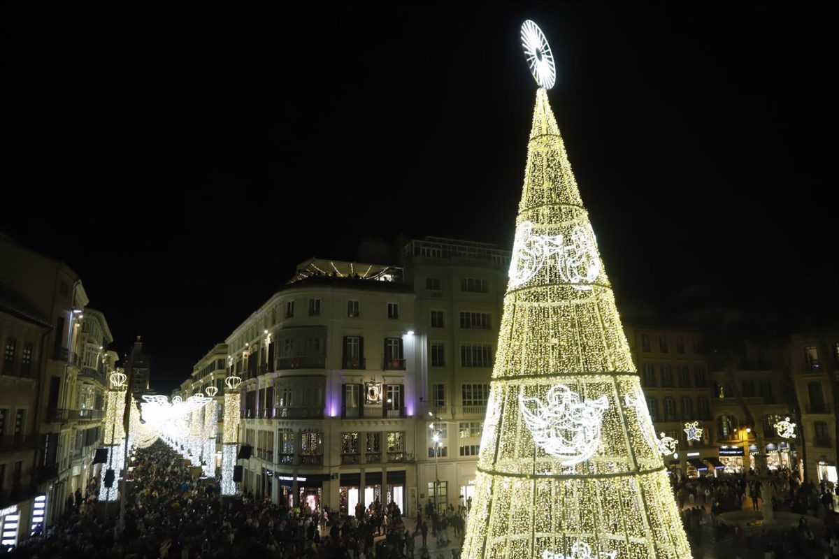 Unos 1.530 policías nacionales y guardias civiles participan en la Campaña de Comercio Seguro esta Navidad - Alumbrado Malaga Unos 1.530 policías nacionales y guardias civiles participan en la Campaña de Comercio Seguro esta Navidad - Alumbrado Malaga
