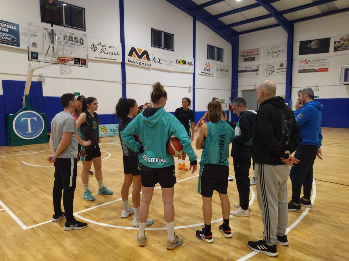 Viaje a Melilla del CAB Estepona JDCS para refrendar el buen momento del equipo - CABMelilla Viaje a Melilla del CAB Estepona JDCS para refrendar el buen momento del equipo - CABMelilla