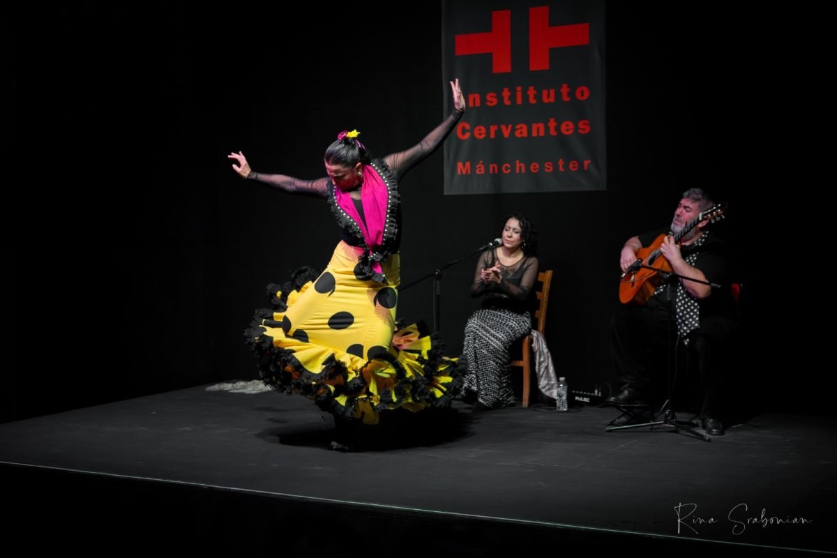 'Flamenco a Tres', de Paco Javier Jimeno, agota el papel en sus dos representaciones en el Reino Unido - WhatsApp Image 2023 12 12 at 20.58.11 'Flamenco a Tres', de Paco Javier Jimeno, agota el papel en sus dos representaciones en el Reino Unido - WhatsApp Image 2023 12 12 at 20.58.11