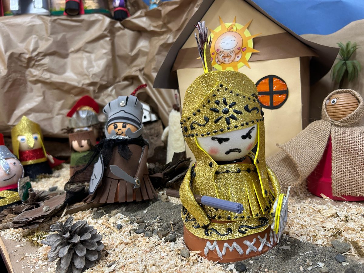 Los alumnos del CEIP Ramón García crean un precioso Belén Navideño artesanal con macetas - belen ceip ramon g Los alumnos del CEIP Ramón García crean un precioso Belén Navideño artesanal con macetas - belen ceip ramon g