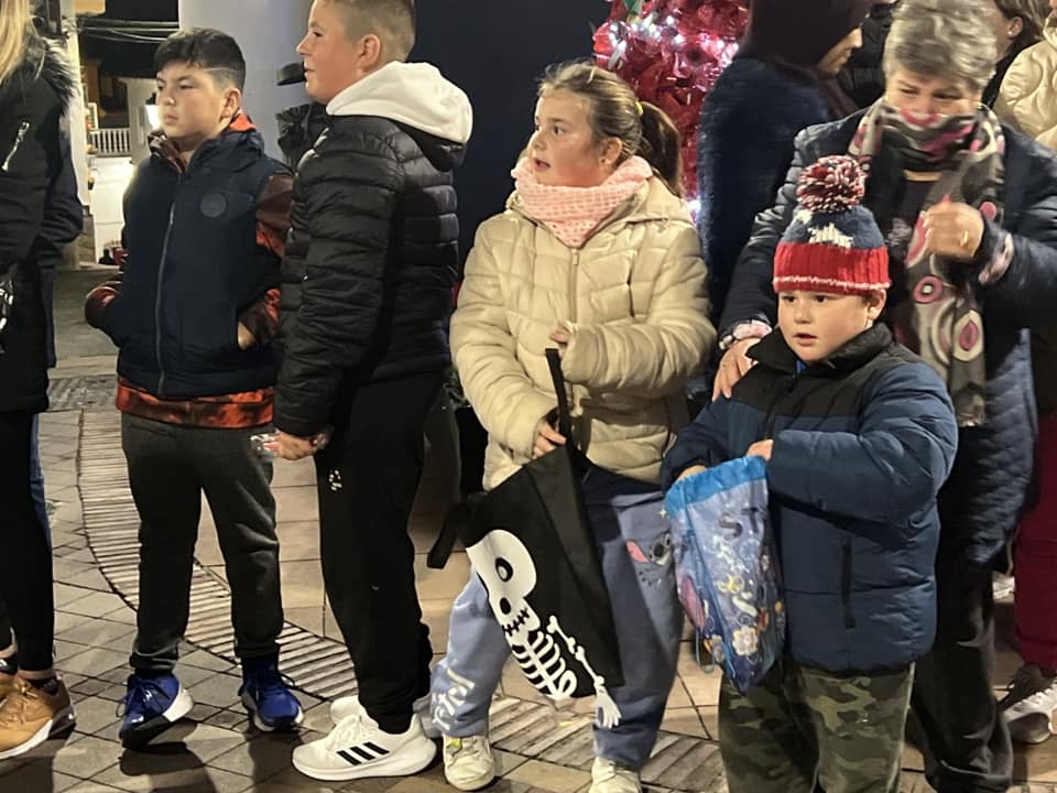 Así recibieron a Melchor, Gaspar y Baltasar a su paso por Manilva - 416986734 907879328009357 6287390902595519783 n Así recibieron a Melchor, Gaspar y Baltasar a su paso por Manilva - 416986734 907879328009357 6287390902595519783 n
