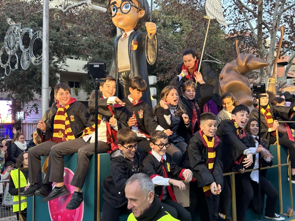 Todo un despliegue de fantasía y personajes de películas, en la cabalgata de Marbella - 416992994 907844828012807 3649256736030928813 n Todo un despliegue de fantasía y personajes de películas, en la cabalgata de Marbella - 416992994 907844828012807 3649256736030928813 n