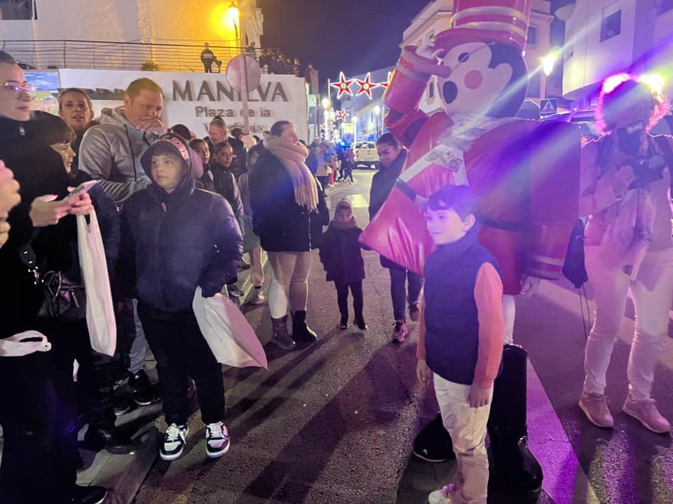Así recibieron a Melchor, Gaspar y Baltasar a su paso por Manilva - 417120744 907879834675973 2710091375619727920 n Así recibieron a Melchor, Gaspar y Baltasar a su paso por Manilva - 417120744 907879834675973 2710091375619727920 n