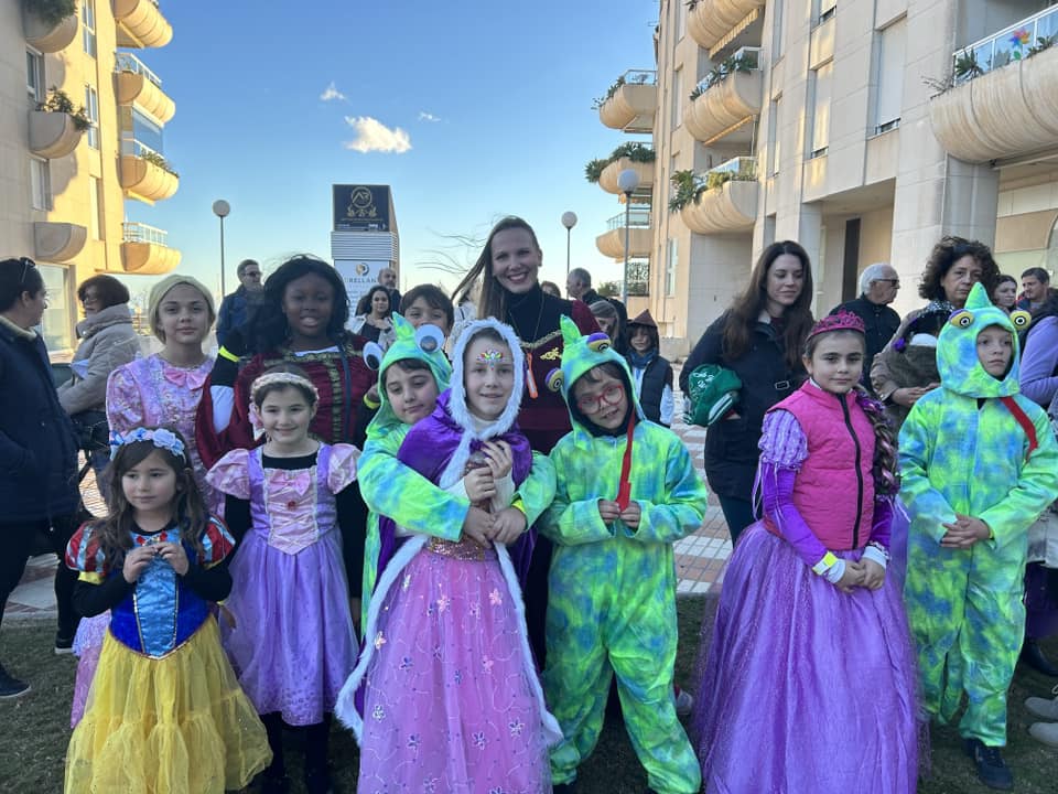 Todo un despliegue de fantasía y personajes de películas, en la cabalgata de Marbella - 417167558 907843728012917 7001014827785587626 n Todo un despliegue de fantasía y personajes de películas, en la cabalgata de Marbella - 417167558 907843728012917 7001014827785587626 n