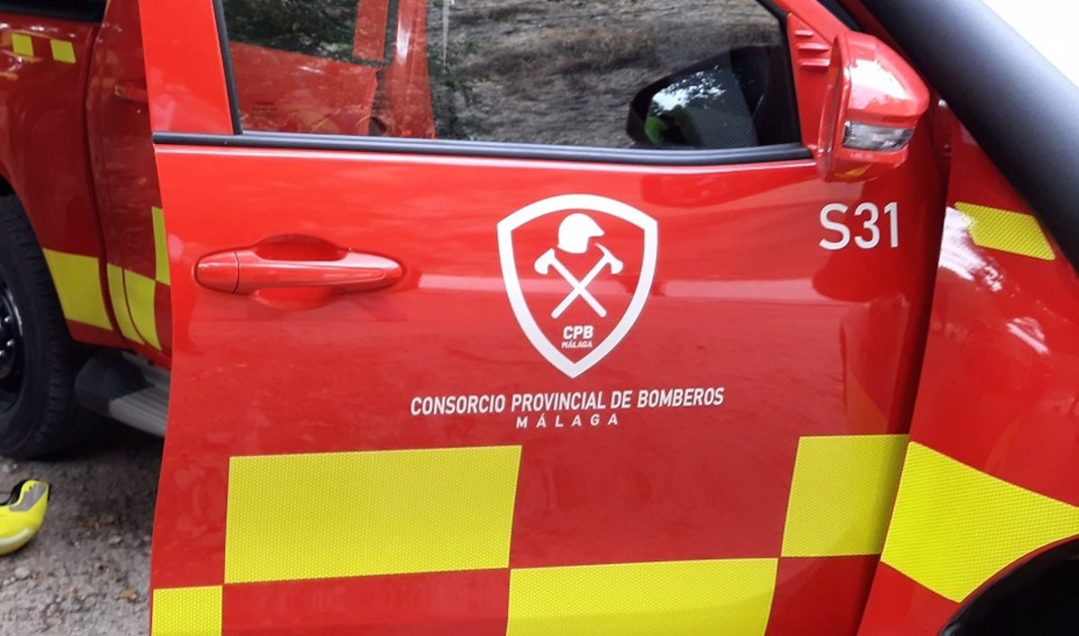 Hallan a un hombre fallecido en el interior de una vivienda incendiada en Alhaurín el Grande - Bomberos Malaga Imagen de archivo de los Bomberos de Málaga
