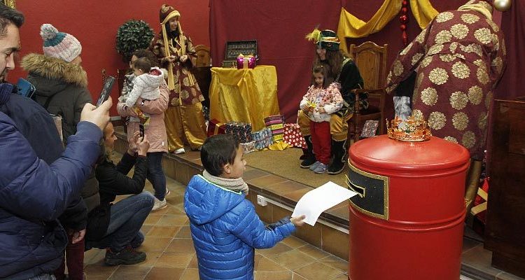El paje real de los Reyes Magos visita Estepona - IMG 9308 El paje real de los Reyes Magos visita Estepona - IMG 9308