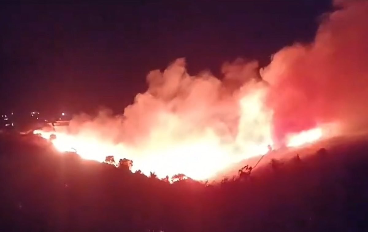 Controlado el incendio de Mijas que provocó el desalojo de varias viviendas - Incendio de Mijas Controlado el incendio de Mijas que provocó el desalojo de varias viviendas - Incendio de Mijas