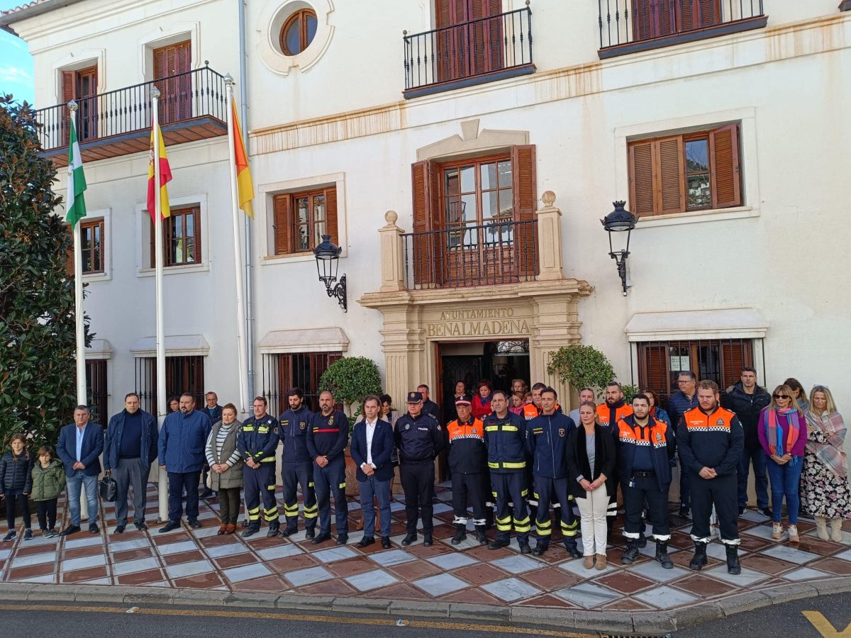 La Costa del Sol llora la muerte de las víctimas del incendio en Valencia con un minuto de silencio - 408863934 805061898317559 3433576918589389238 n La Costa del Sol llora la muerte de las víctimas del incendio en Valencia con un minuto de silencio - 408863934 805061898317559 3433576918589389238 n