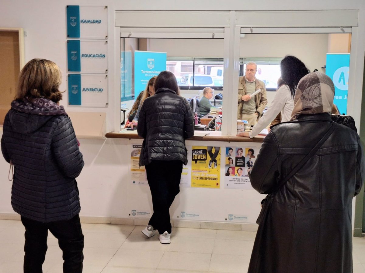 Torremolinos ofrece un servicio de información personalizada sobre la Zona de Bajas Emisiones - Torremolinos Torremolinos ofrece un servicio de información personalizada sobre la Zona de Bajas Emisiones - Torremolinos