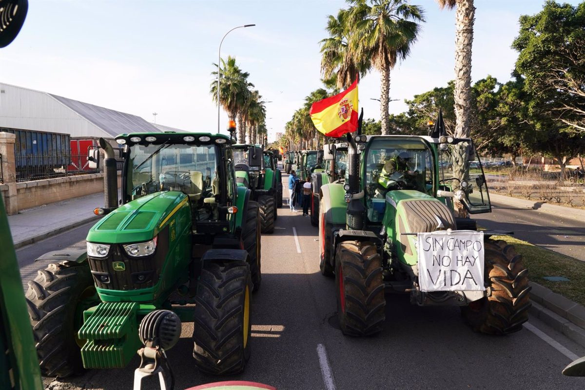 Agricultores y ganaderos convocados a una manifestación "masiva" este miércoles en Málaga - fotonoticia 20240207095810 1920 Agricultores y ganaderos convocados a una manifestación "masiva" este miércoles en Málaga - fotonoticia 20240207095810 1920