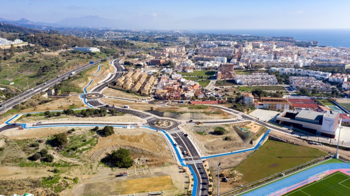 García Urbano asegura haber conseguido mayor fluidez del tráfico con la ampliación de la ronda norte - pagina21191 1 Ronda norte en Estepona.