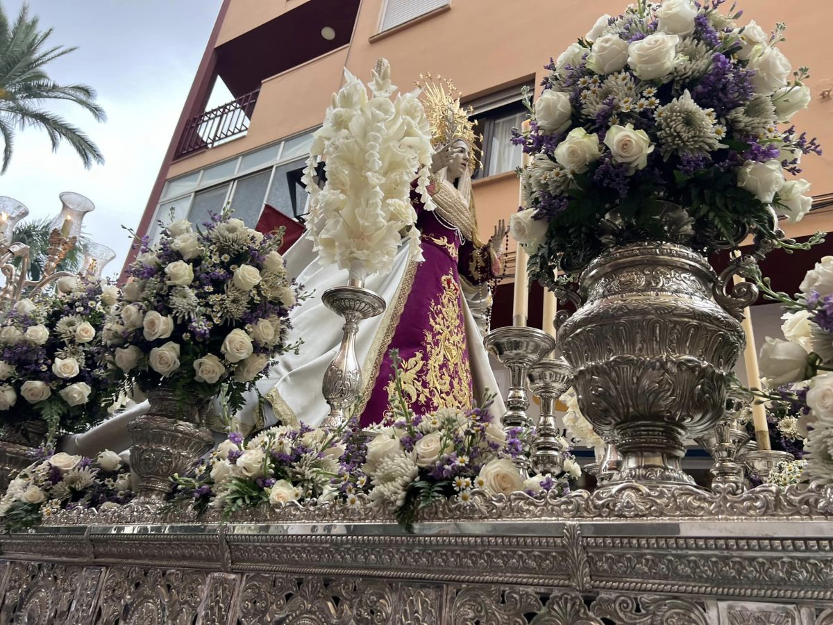 La Hermandad de la Borriquita de Estepona inicia su estación de penitencia, pero se ve obligada a acortarla - 434204330 964180389045917 8157785003534582769 n La Hermandad de la Borriquita de Estepona inicia su estación de penitencia, pero se ve obligada a acortarla - 434204330 964180389045917 8157785003534582769 n