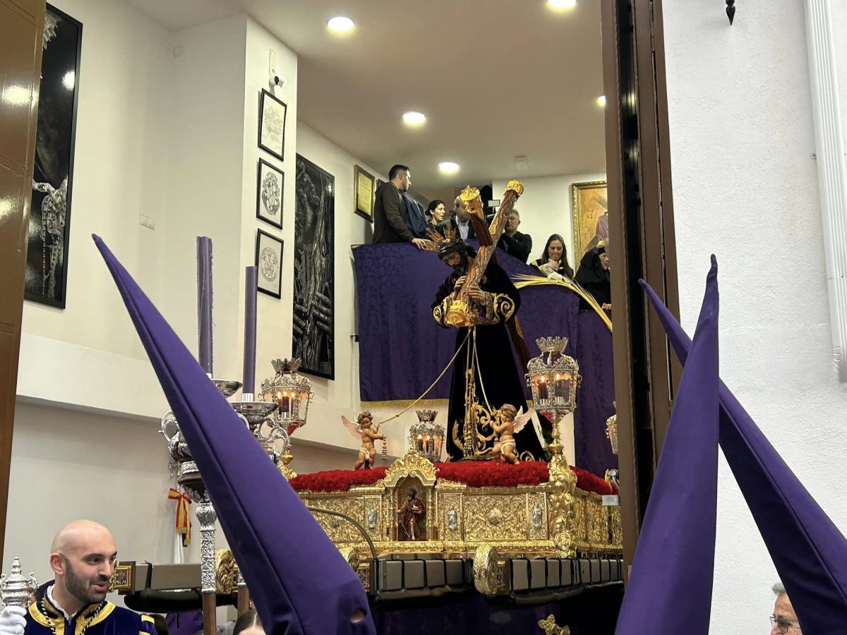 Mijas recibe al Nazareno y los Dolores en una tarde de Jueves Santo mirando al cielo - 434326433 967439368720019 7576872800397498514 n Mijas recibe al Nazareno y los Dolores en una tarde de Jueves Santo mirando al cielo - 434326433 967439368720019 7576872800397498514 n