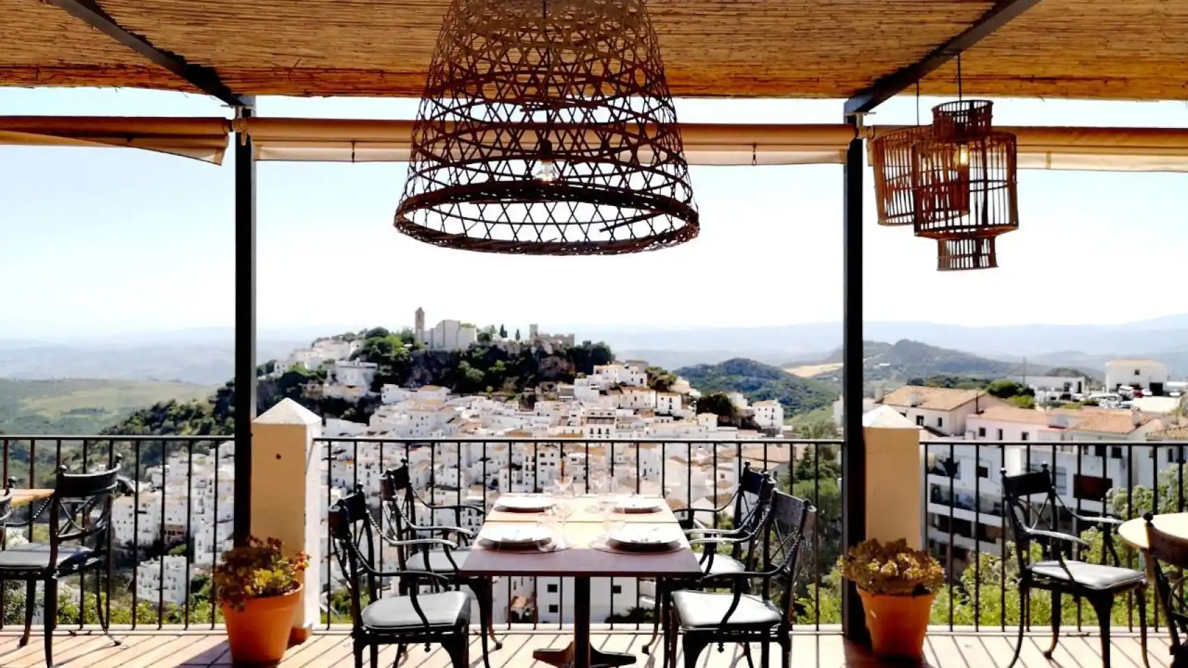 El restaurante casareño Sarmiento ha sido nominado a los premios GURMÉ 2024 - Restaurante Sarmiento en Casares.