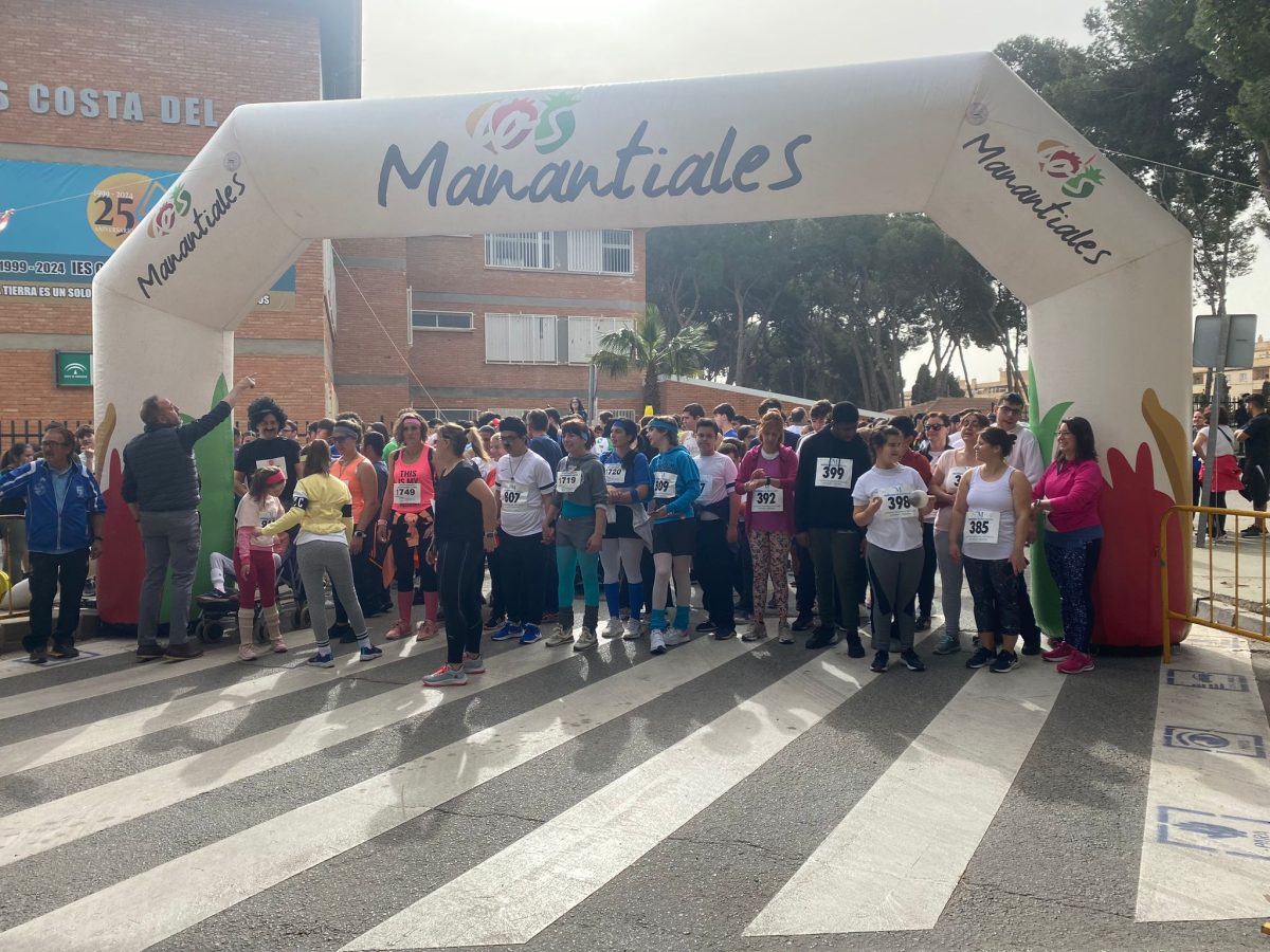 Mil escolares de Torremolinos participan en la carrera solidaria de la ONG 'Educar en Valores' - WhatsApp Image 2024 03 22 at 10.32.46 Carrera solidaria en Torremolinos. / E.CASTILLEJO