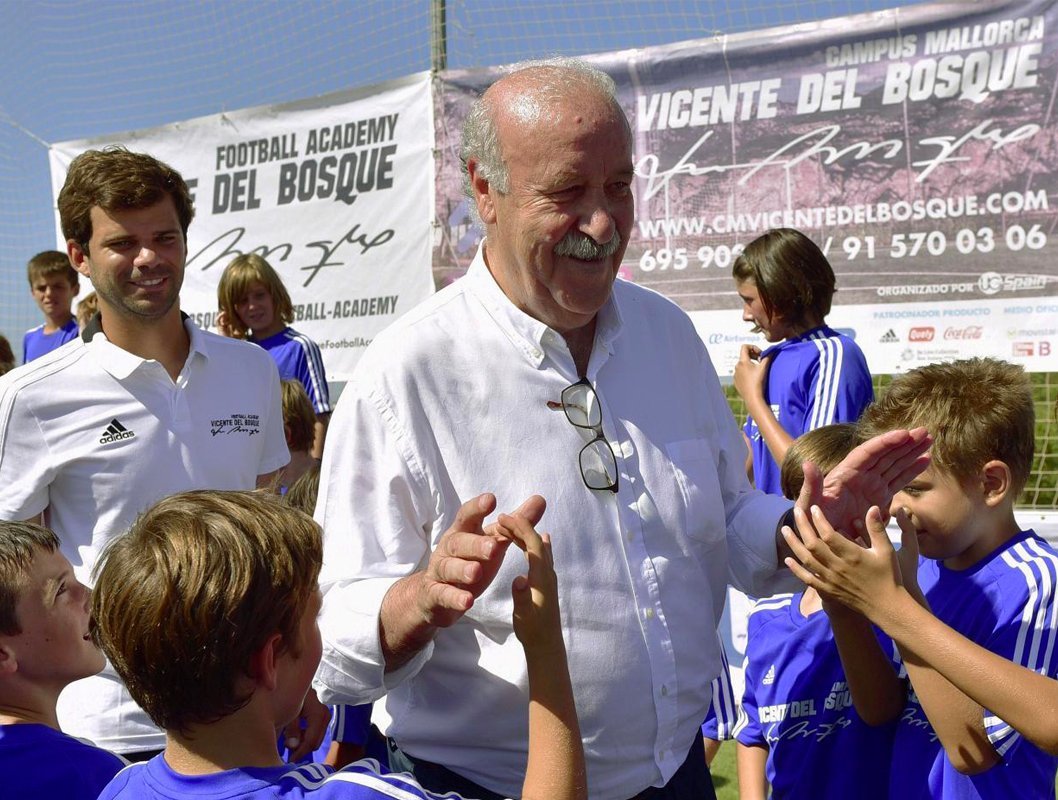 Vicente del Bosque ofrecerá una Masterclass gratuita en Estepona - vicente del bosque madrid informacion Academia de Vicente del Bosque llega a Estepona.