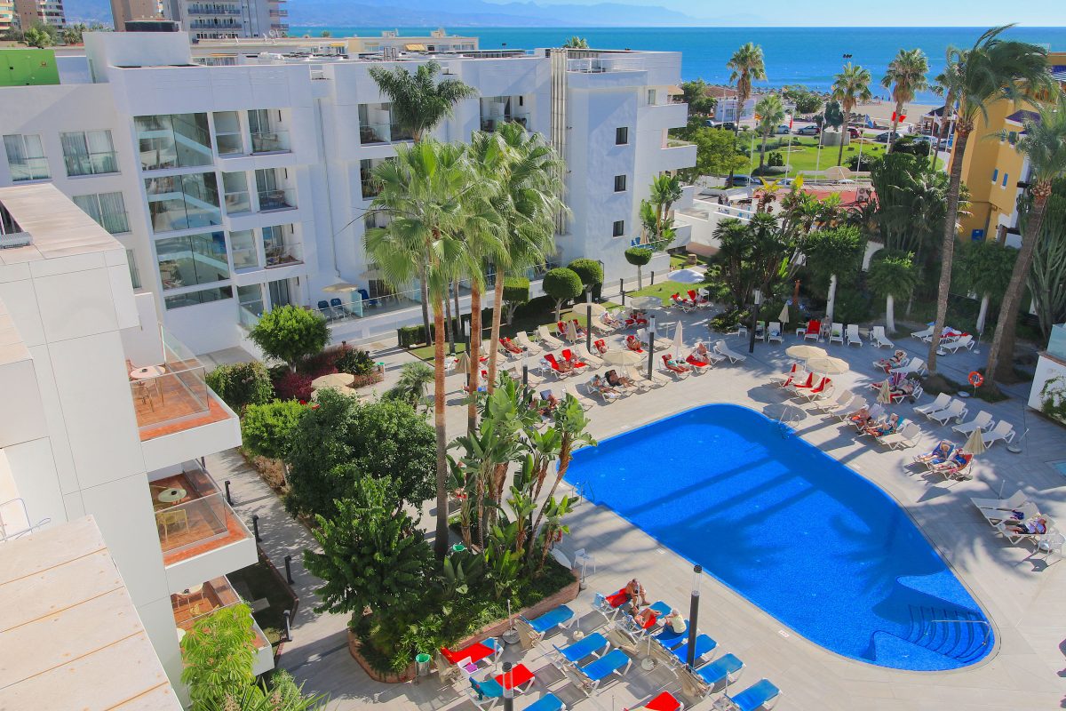 La Axarquía y Marbella, destinos preferidos por los turistas durante el mes de abril - 001SolDonPedro General Facade Pool La Axarquía y Marbella, destinos preferidos por los turistas durante el mes de abril - 001SolDonPedro General Facade Pool