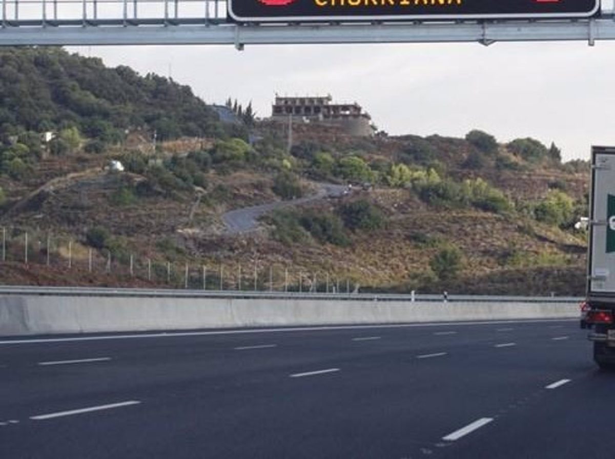 Muere un hombre en un accidente de tráfico ocurrido en la AP-7 en Fuengirola - Carretera Muere un hombre en un accidente de tráfico ocurrido en la AP-7 en Fuengirola - Carretera