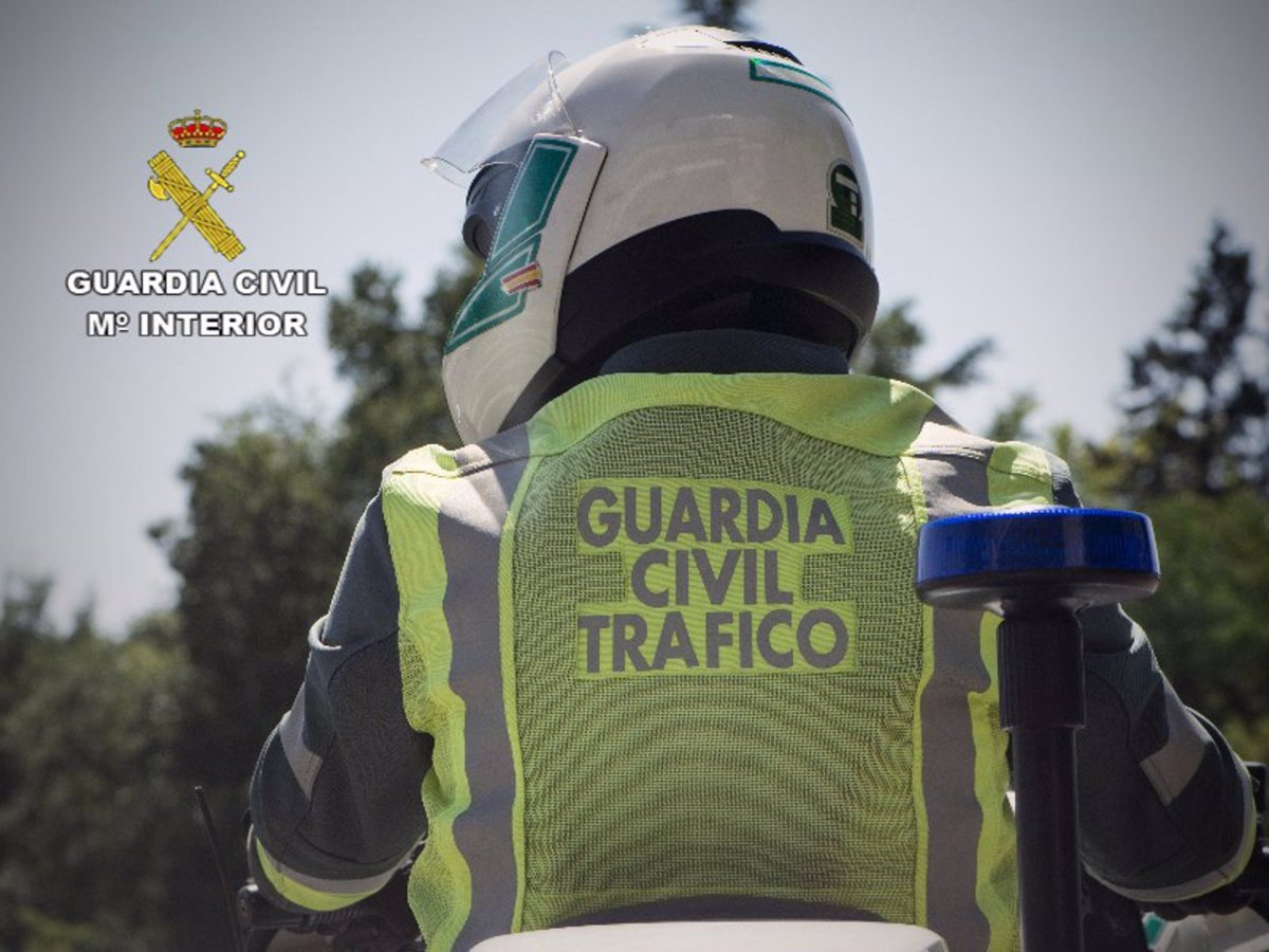 Fallece un hombre tras la salida de vía de una furgoneta en Vélez-Málaga - Guardia Civil Fallece un hombre tras la salida de vía de una furgoneta en Vélez-Málaga - Guardia Civil