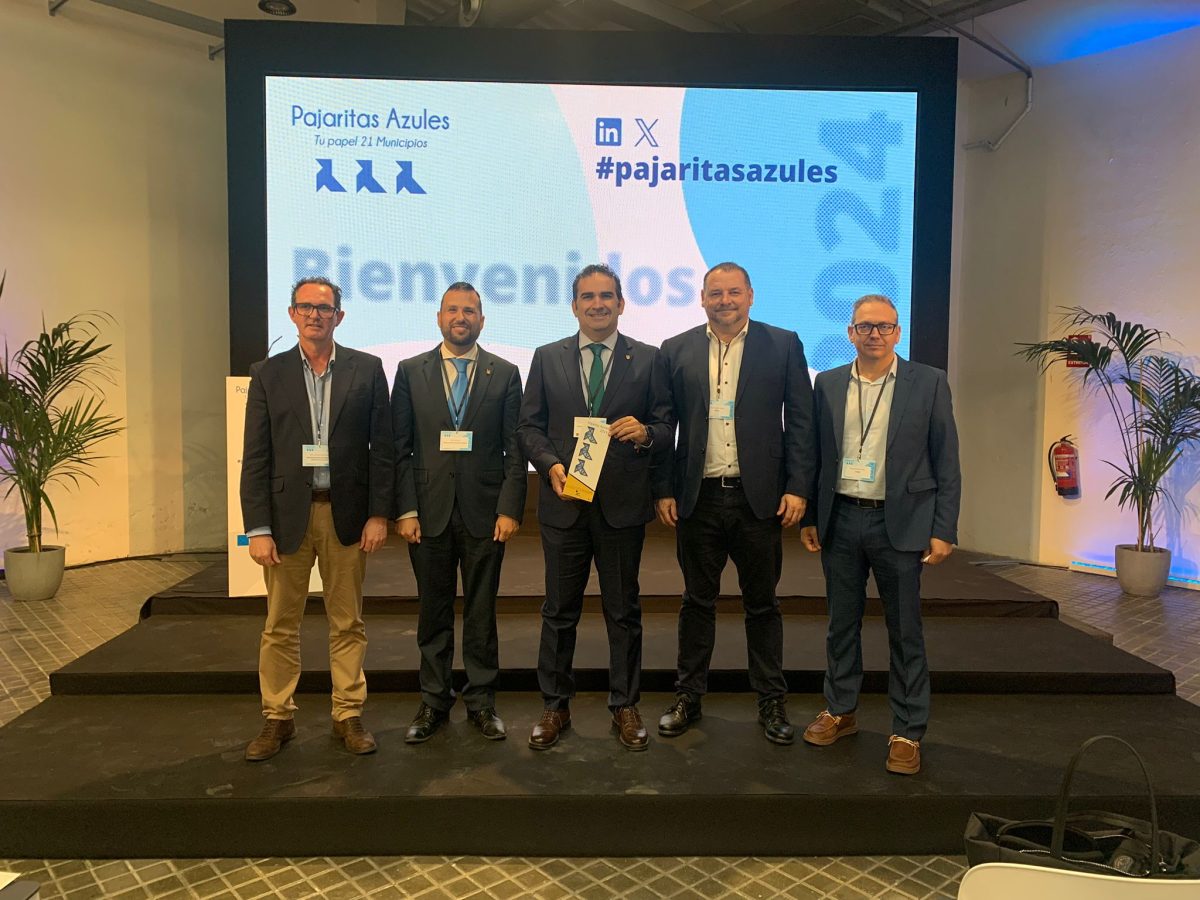 La Mancomunidad de la Costa del Sol recibe el galardón "Pajaritas Ilustres" - NP Pajaritas ilustres La Mancomunidad de la Costa del Sol recibe el galardón "Pajaritas Ilustres" - NP Pajaritas ilustres