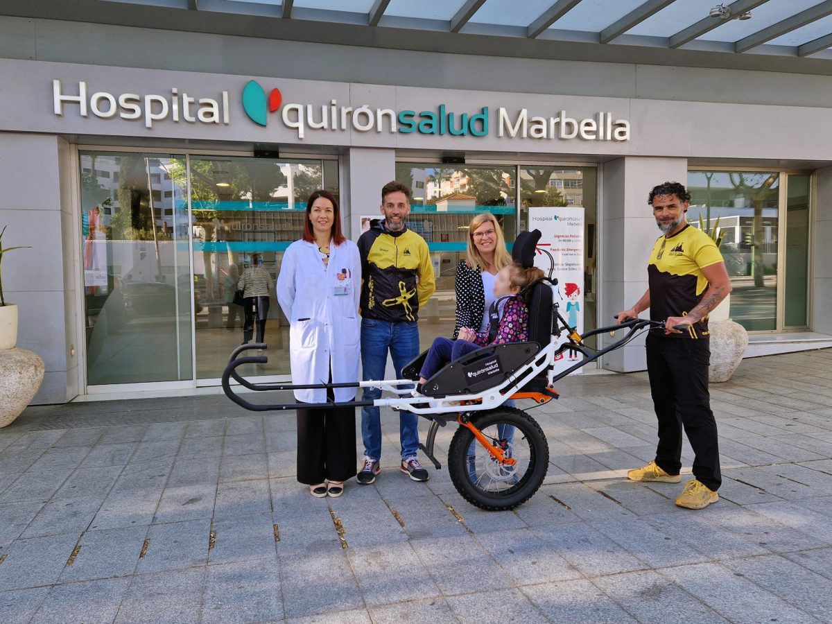 El Hospital Quirónsalud Marbella dona una silla adaptada al CD Ultra Trail Sierra Blanca - donacion silla cd ultratrial hospital quironsalud marbella rsc press Donación de la silla por parte de Quirónsalud Marbella.