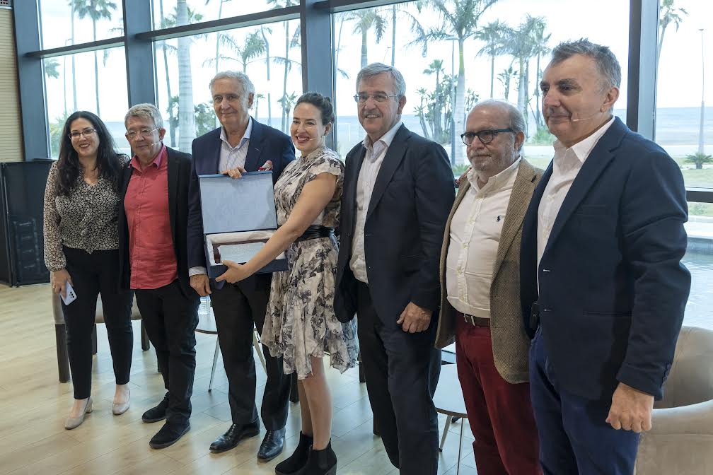 La escritora Marina Perezagua gana el Premio de Novela 'Ciudad de Estepona' - 1 1