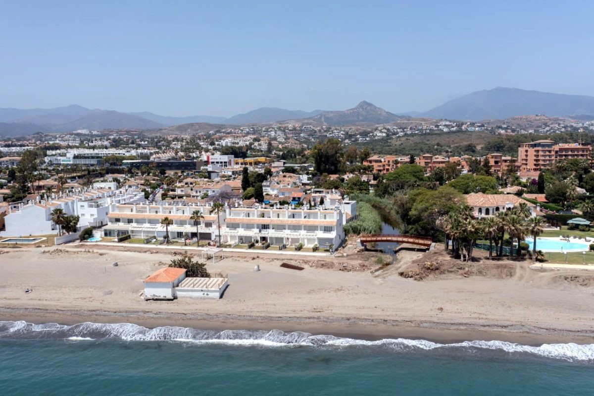 Estepona instala el último de los 17 puentes de su senda litoral - 5960691828732838217 121 1 Estepona instala el último de los 17 puentes de su senda litoral - 5960691828732838217 121 1