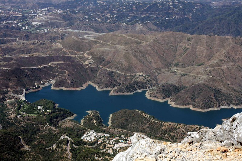 Los embalses de Málaga superan el 50% de su capacidad tras las últimas lluvias - embalse de la concepcion marbella Embalse de la Concepción.