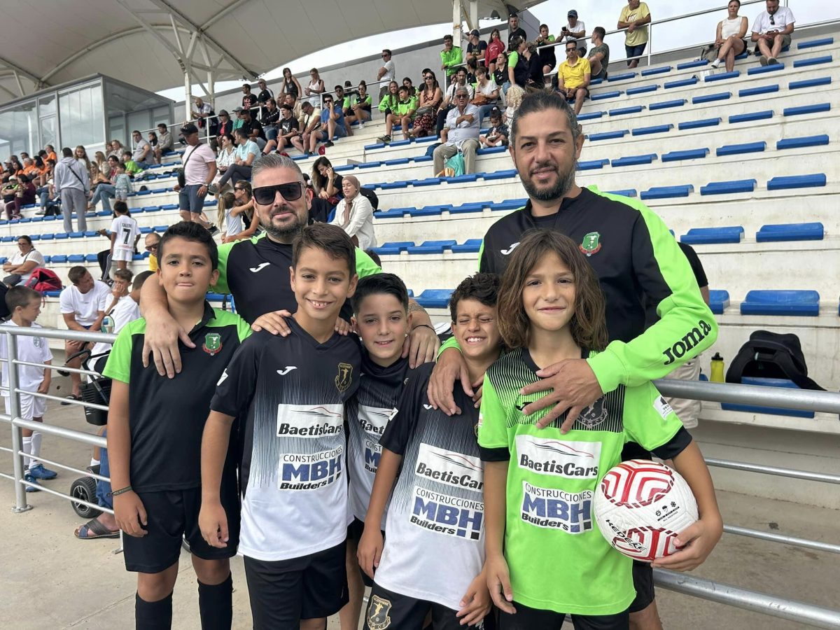 Estepona acoge durante doce horas el Torneo Junior Sport Cup de Fútbol - Futbol Estepona Estepona acoge durante doce horas el Torneo Junior Sport Cup de Fútbol - Futbol Estepona