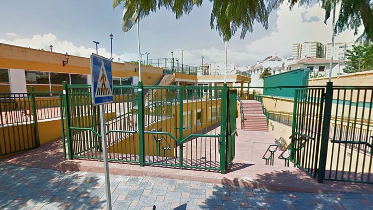 Fuengirola lanza un Campus Deportivo en Semana Blanca - 13491585609047 Complejo Elola, Fuengirola.