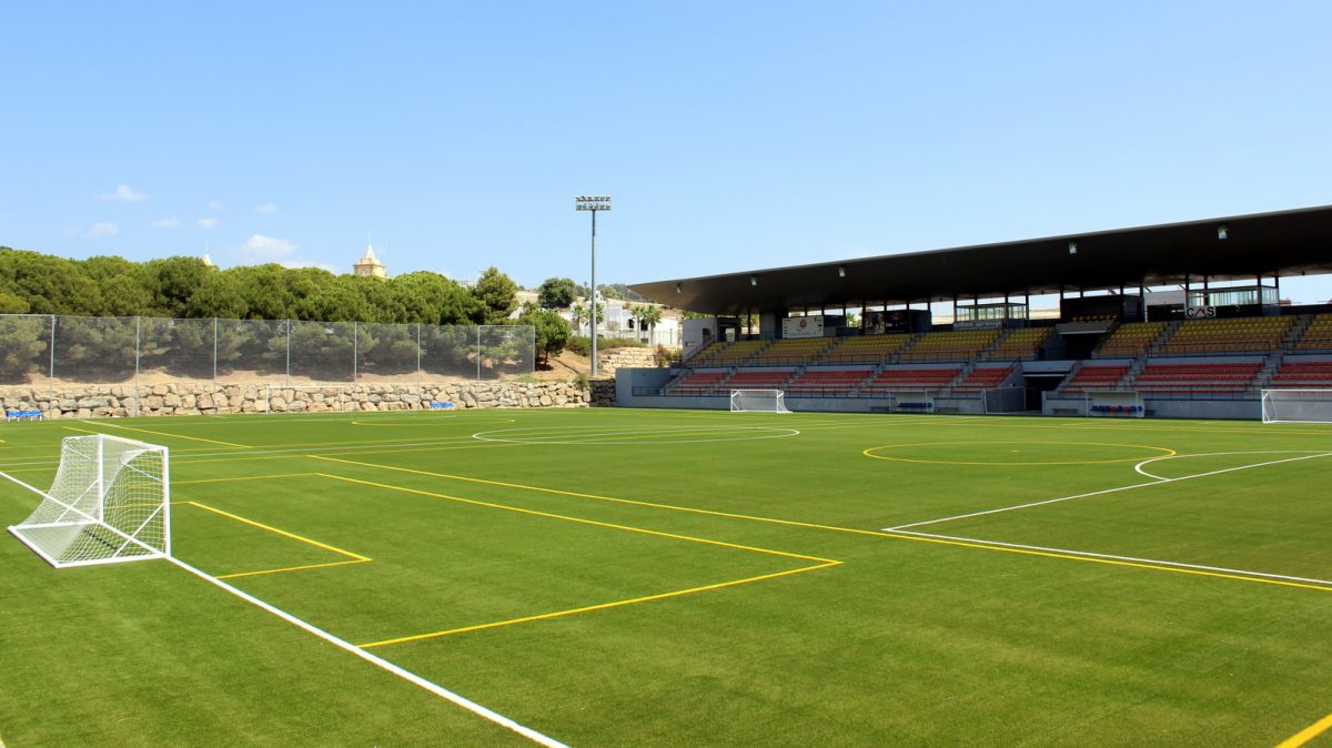 El Ayuntamiento licita las obras para la sustitución del césped artificial del Estadio de Fútbol Muñoz Pérez - IMG 6471 Sustitución del césped artificial del Estadio de Fútbol Muñoz Pérez.