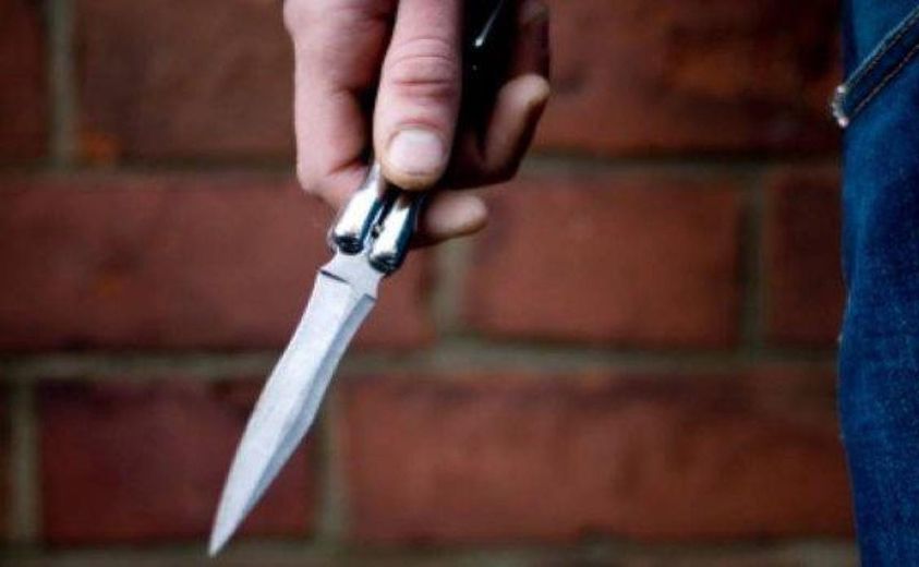 Una persona herida en el muslo por arma blanca tras una pelea en la avenida Andalucía de Estepona - Punalada Estepona Una persona herida en el muslo por arma blanca tras una pelea en la avenida Andalucía de Estepona - Punalada Estepona