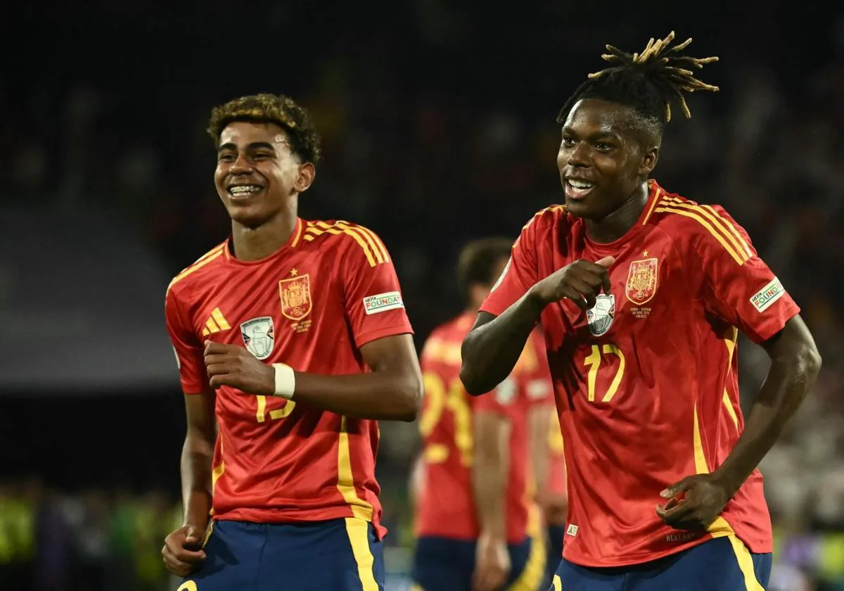 Fuengirola instalará una pantalla gigante para ver la final de la Eurocopa - espana kxnE U220607419468B4G 1200x840@Las Provincias